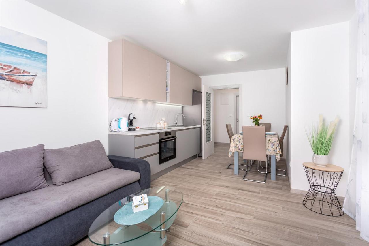 Apartment Kvarner Bay - 2 & 4