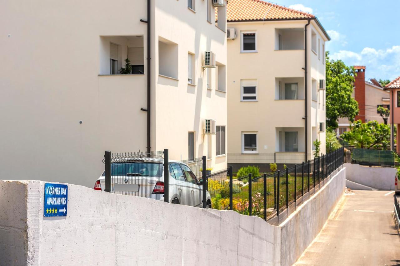 Apartment Kvarner Bay - 2 & 4 *